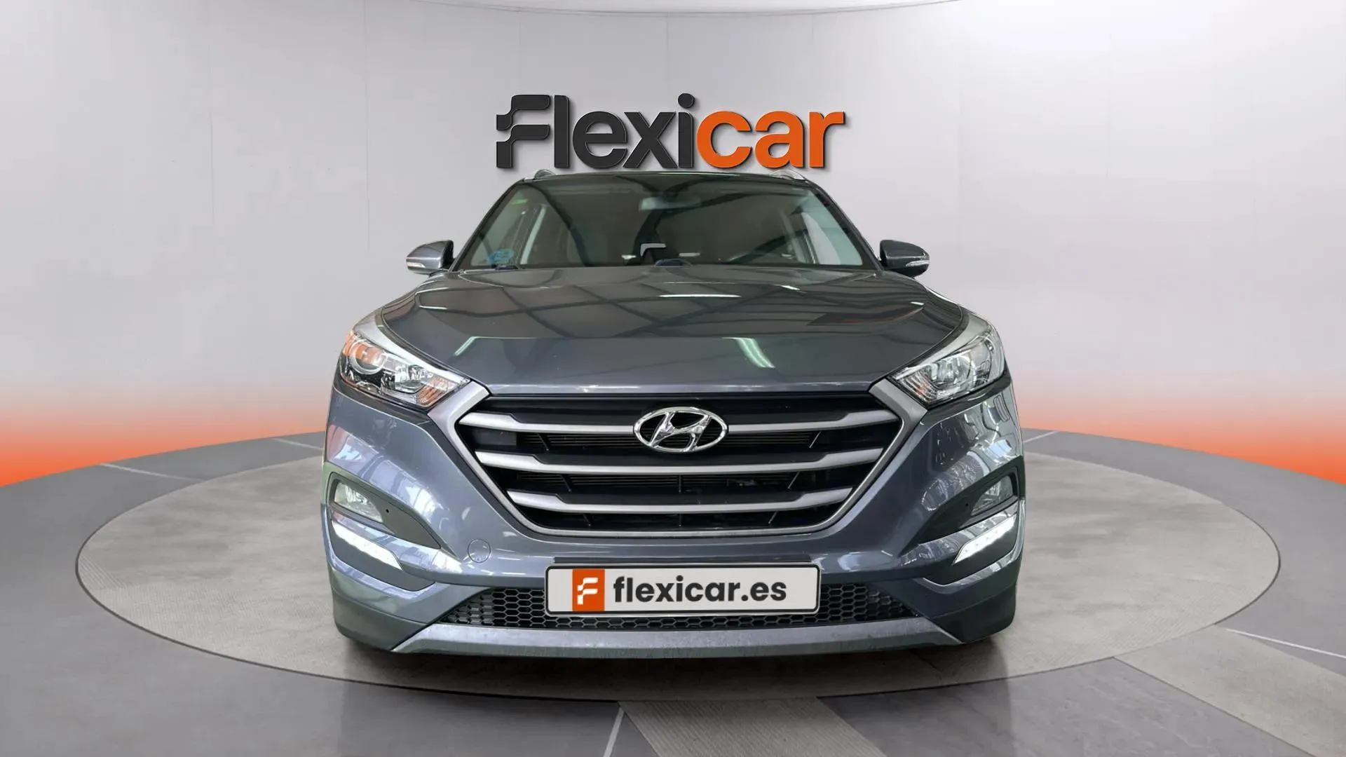 Hyundai Tucson - foto 2