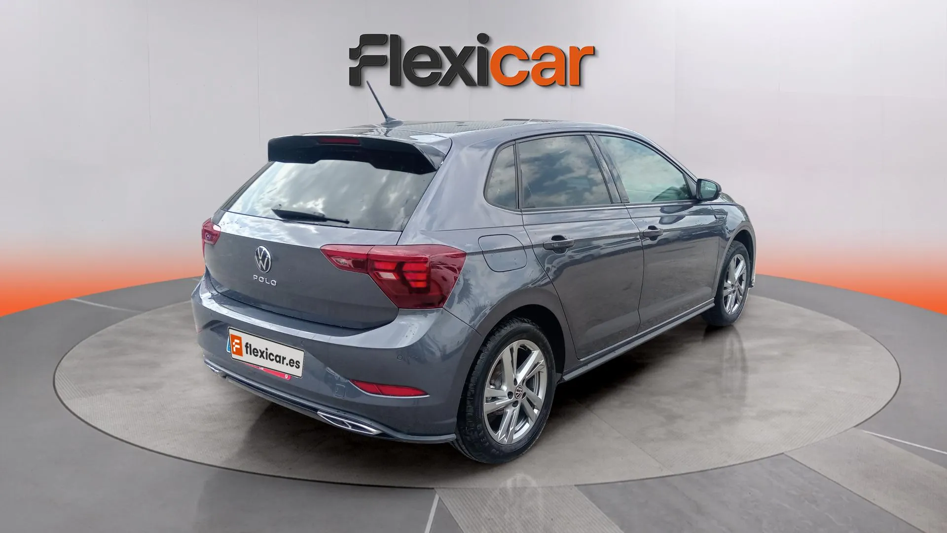 Volkswagen Polo R-Line 1.0 TSI DSG - foto 10