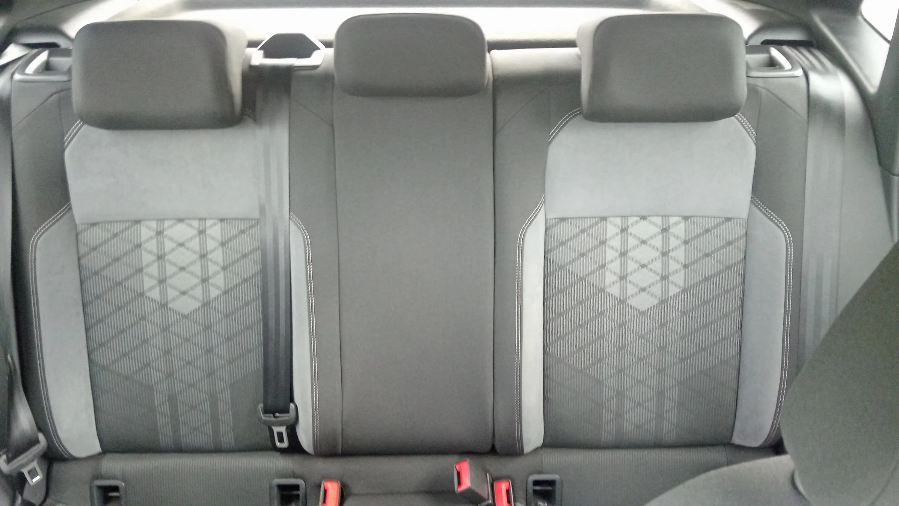 Volkswagen Polo R-Line 1.0 TSI DSG - foto 20