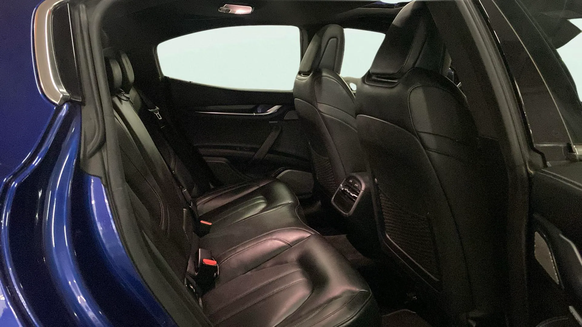 Maserati Ghibli S Q4 3.0 V6 BT AWD - foto 27