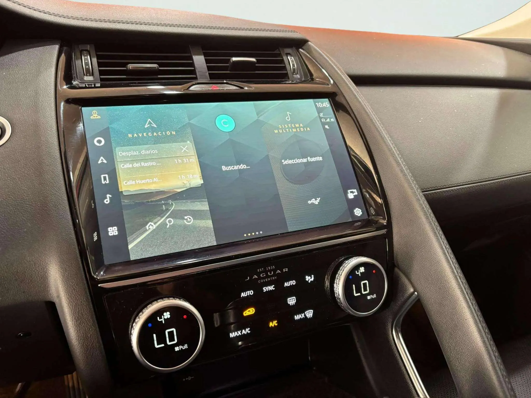 Jaguar E-Pace 2.0D S - foto 17