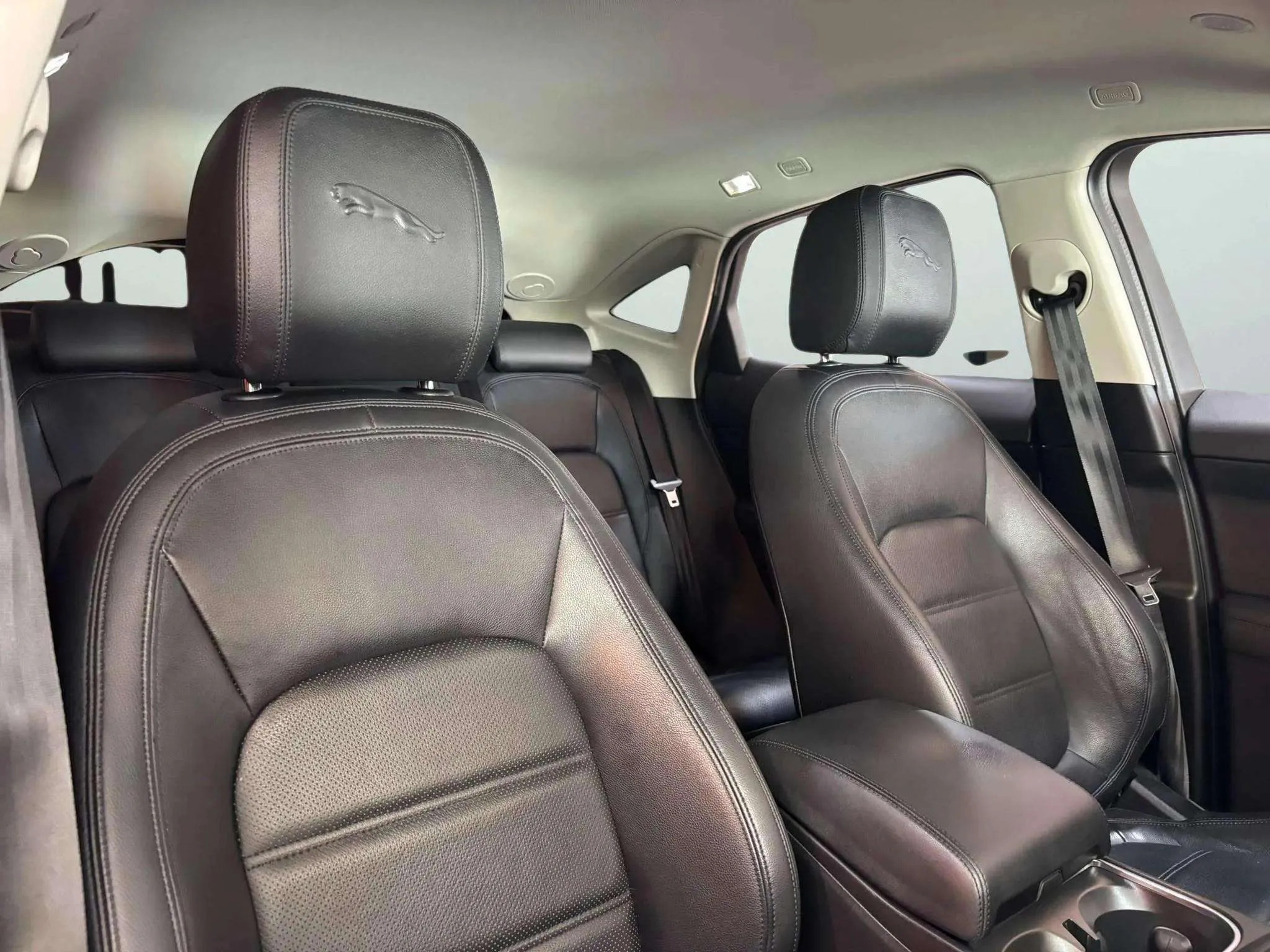 Jaguar E-Pace 2.0D S - foto 8