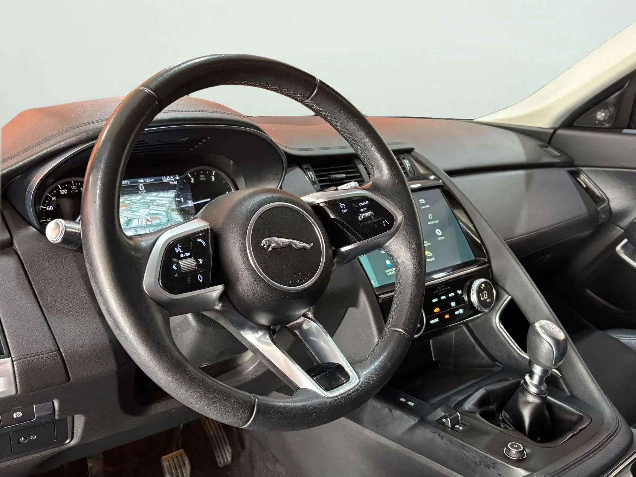 Jaguar E-Pace 2.0D S - foto 6