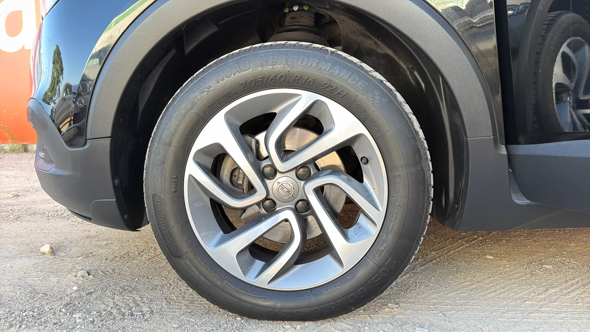 Opel Crossland 1.2T Excellence - foto 19