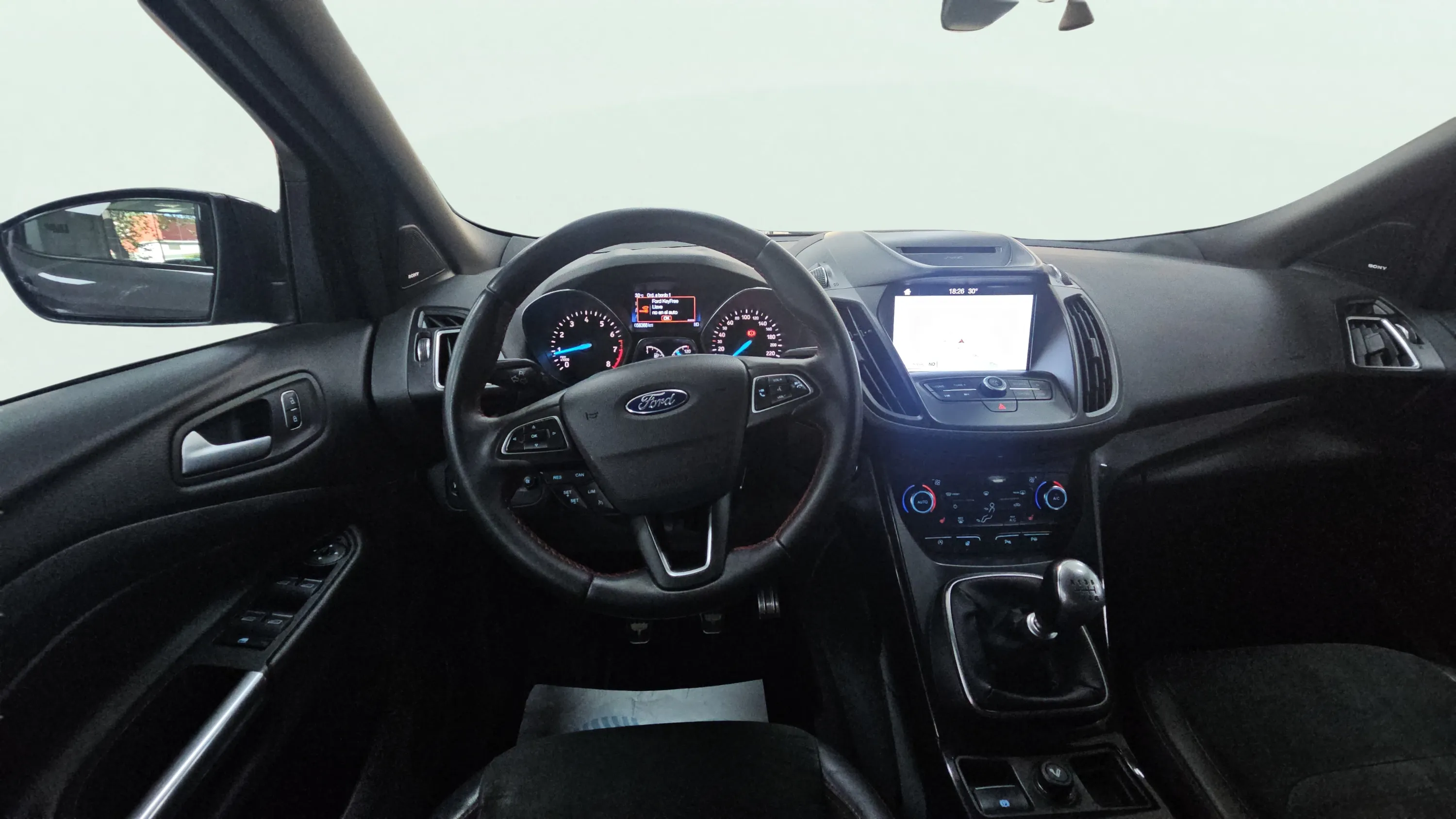 Ford Kuga 1.5 EcoBoost 4x2 ST-Line - foto 10