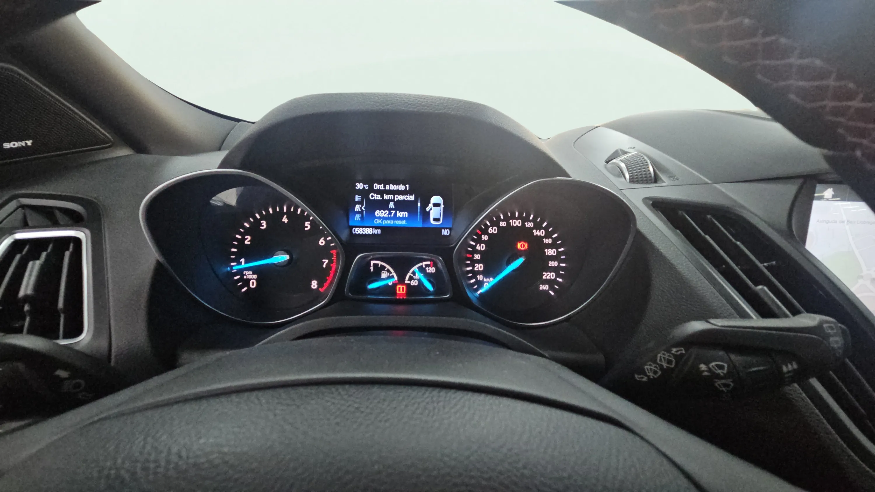 Ford Kuga 1.5 EcoBoost 4x2 ST-Line - foto 11