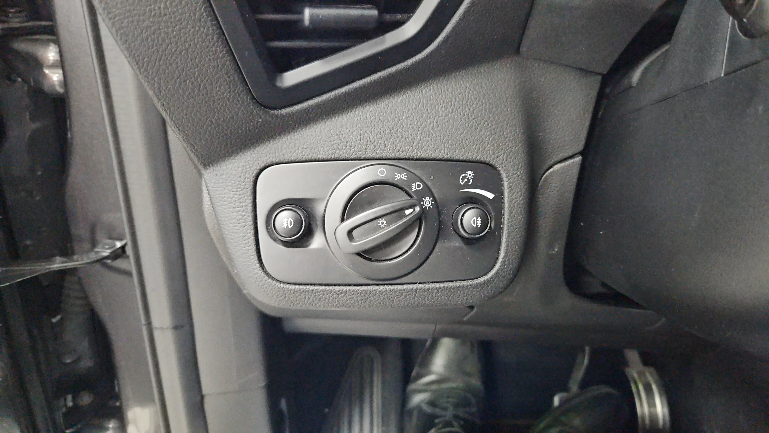 Ford Kuga 1.5 EcoBoost 4x2 ST-Line - foto 20