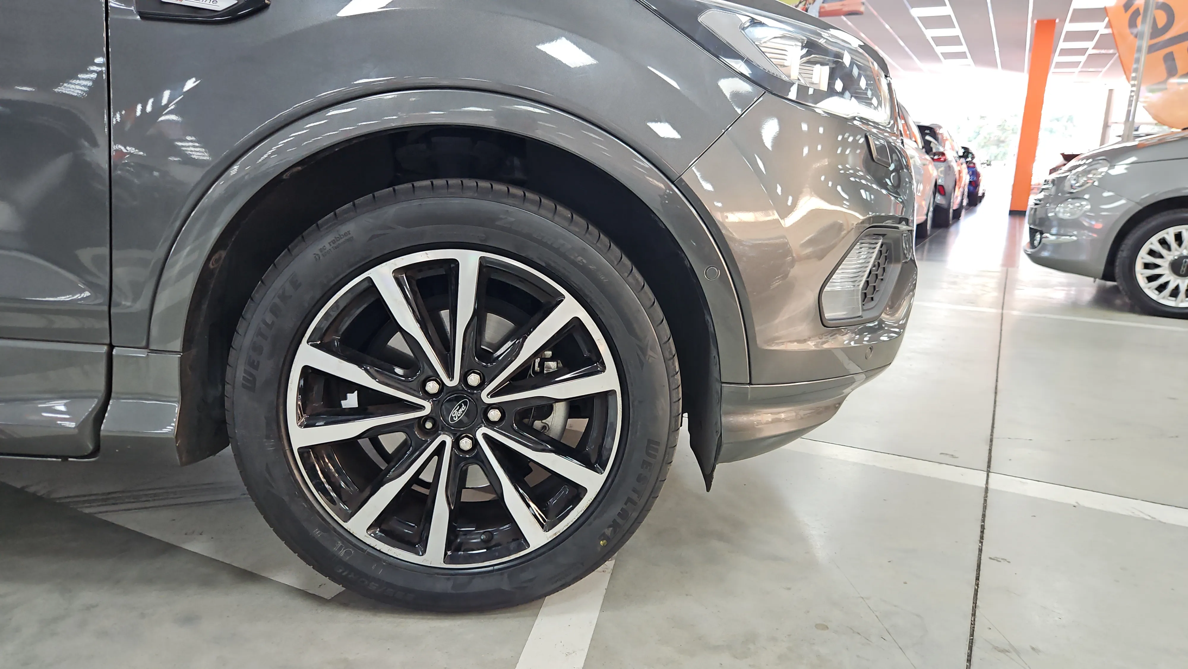 Ford Kuga 1.5 EcoBoost 4x2 ST-Line - foto 22