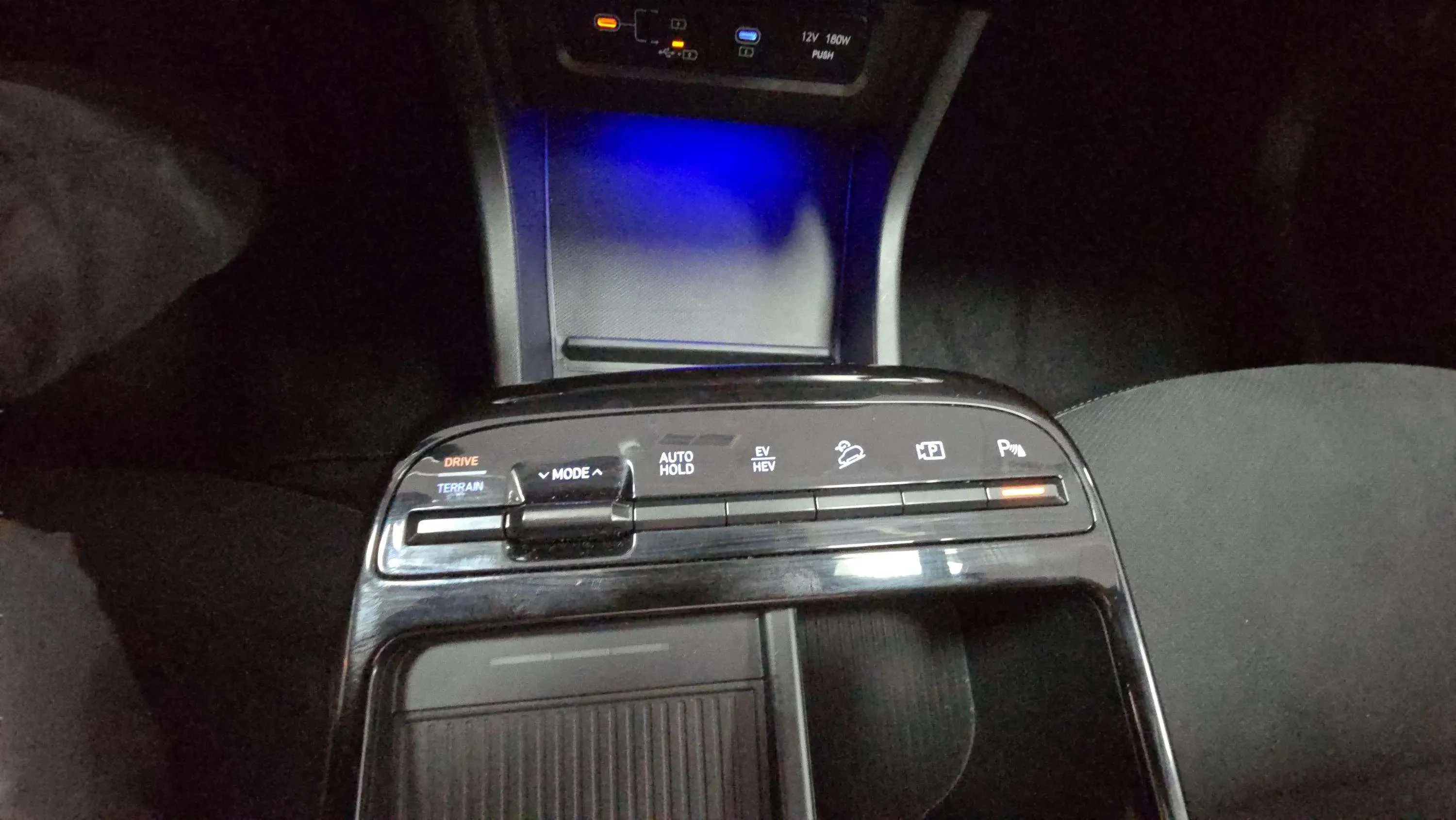 Hyundai Tucson 1.6T PHEV 4x4 N Line Style Ll.D - foto 13
