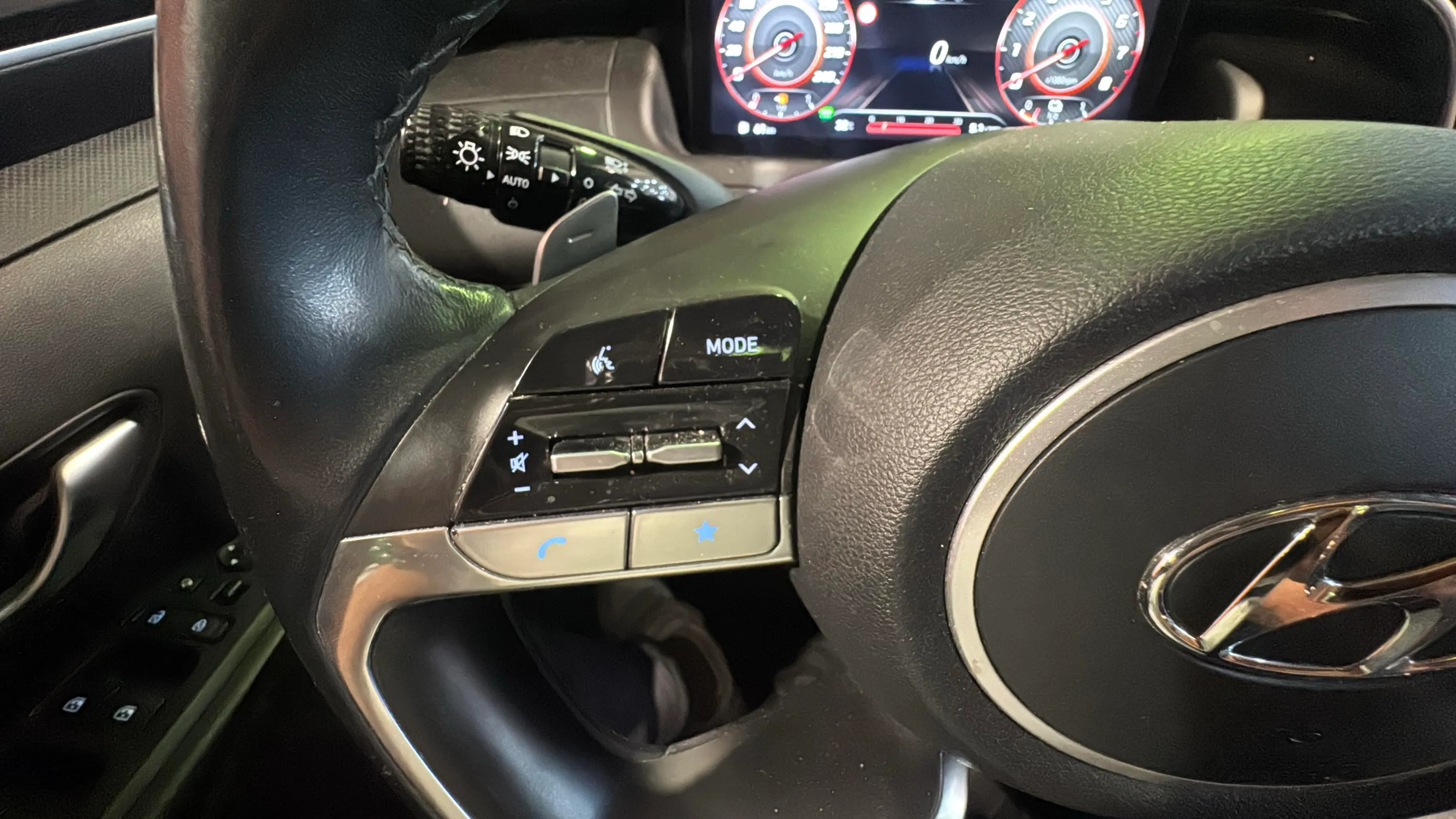 Hyundai Tucson 1.6 T-GDi HEV Maxx S/Cable Re. - foto 20