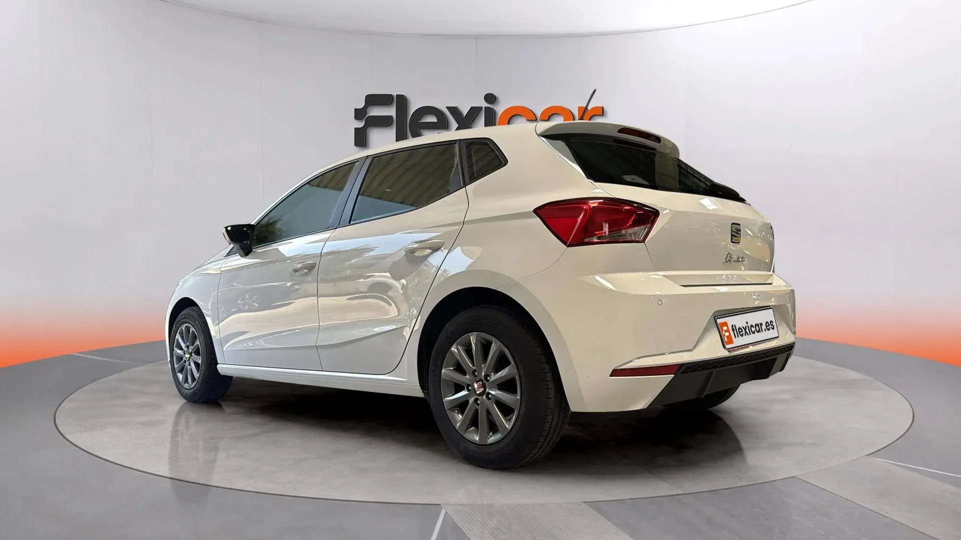 SEAT Ibiza 1.0 MPI Reference - foto 6