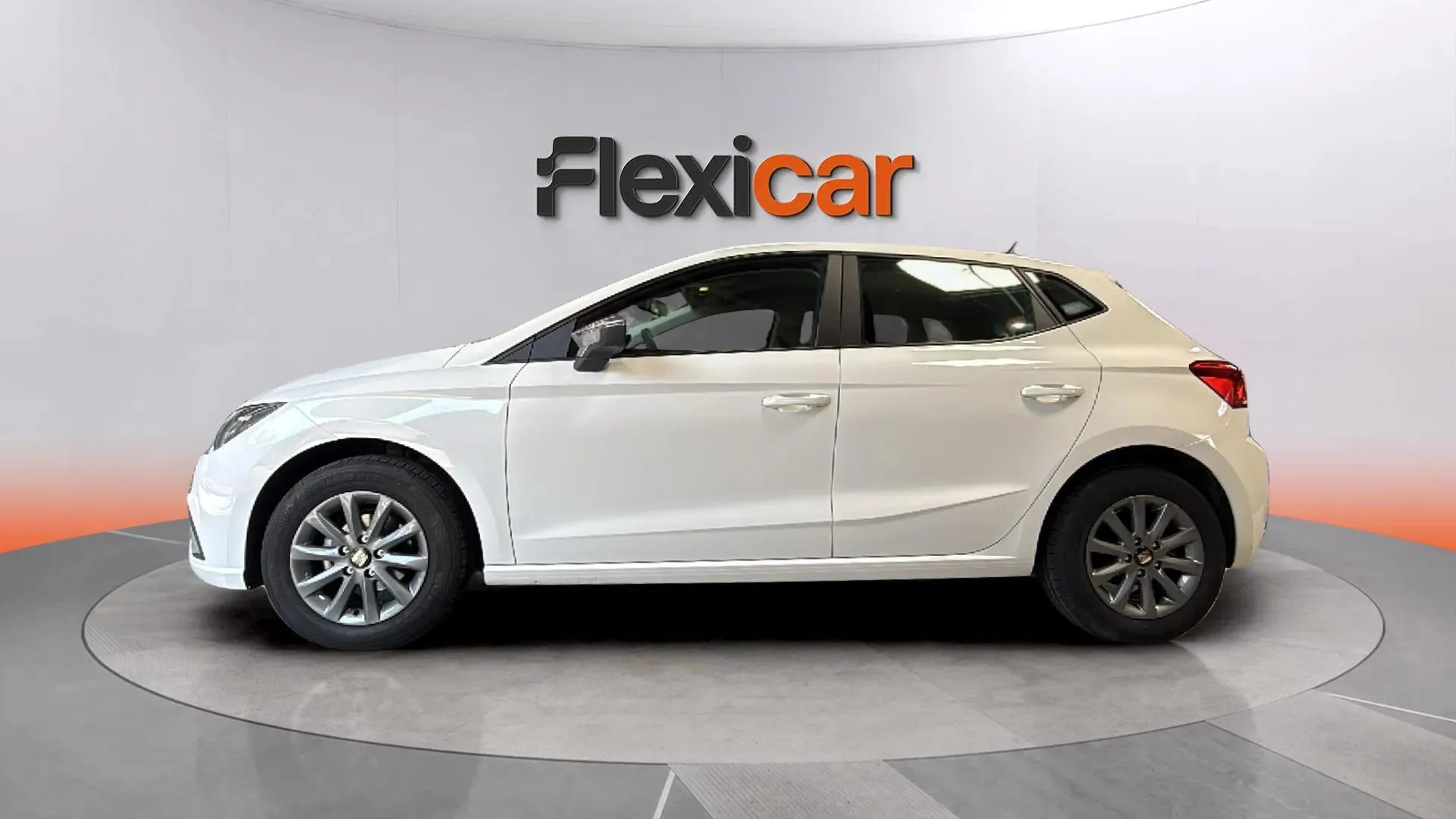 SEAT Ibiza 1.0 MPI Reference - foto 5
