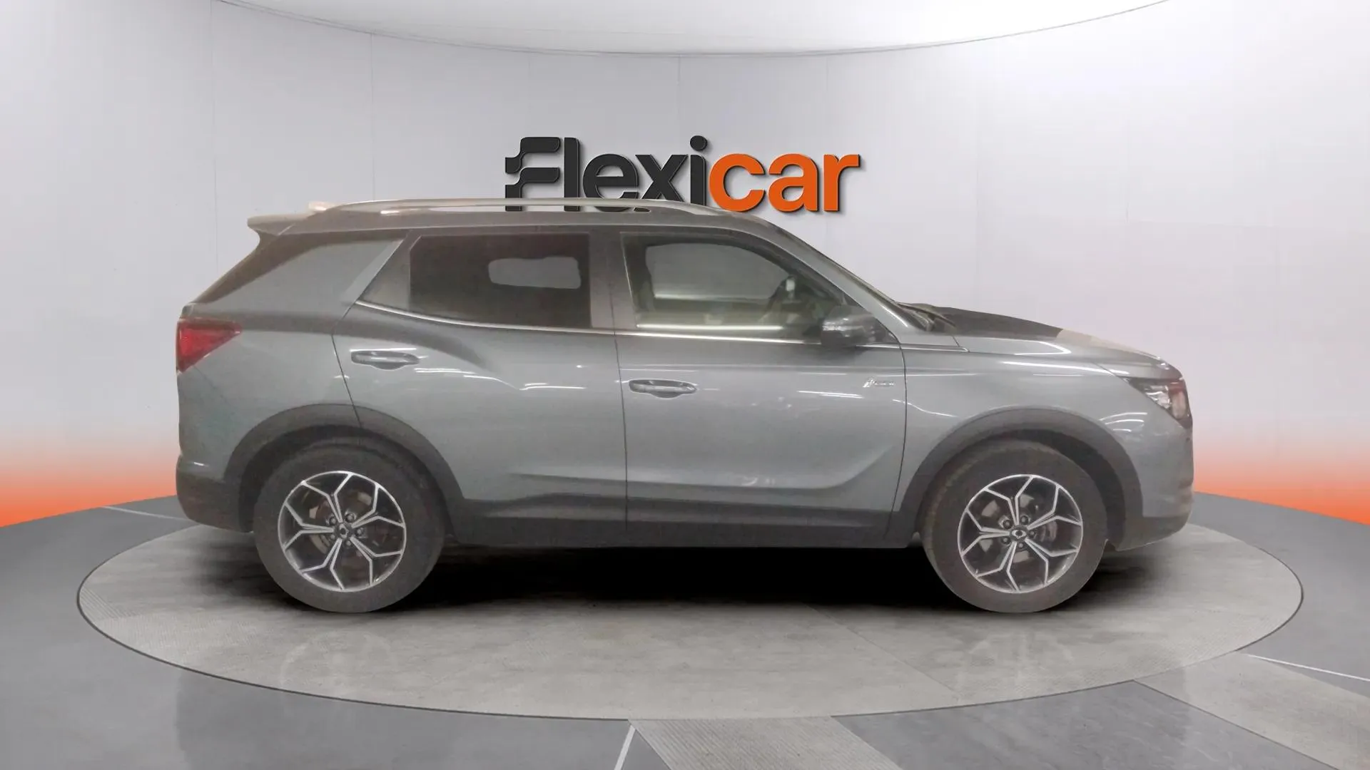 SsangYong Korando G15T LP Urban Plus - foto 3