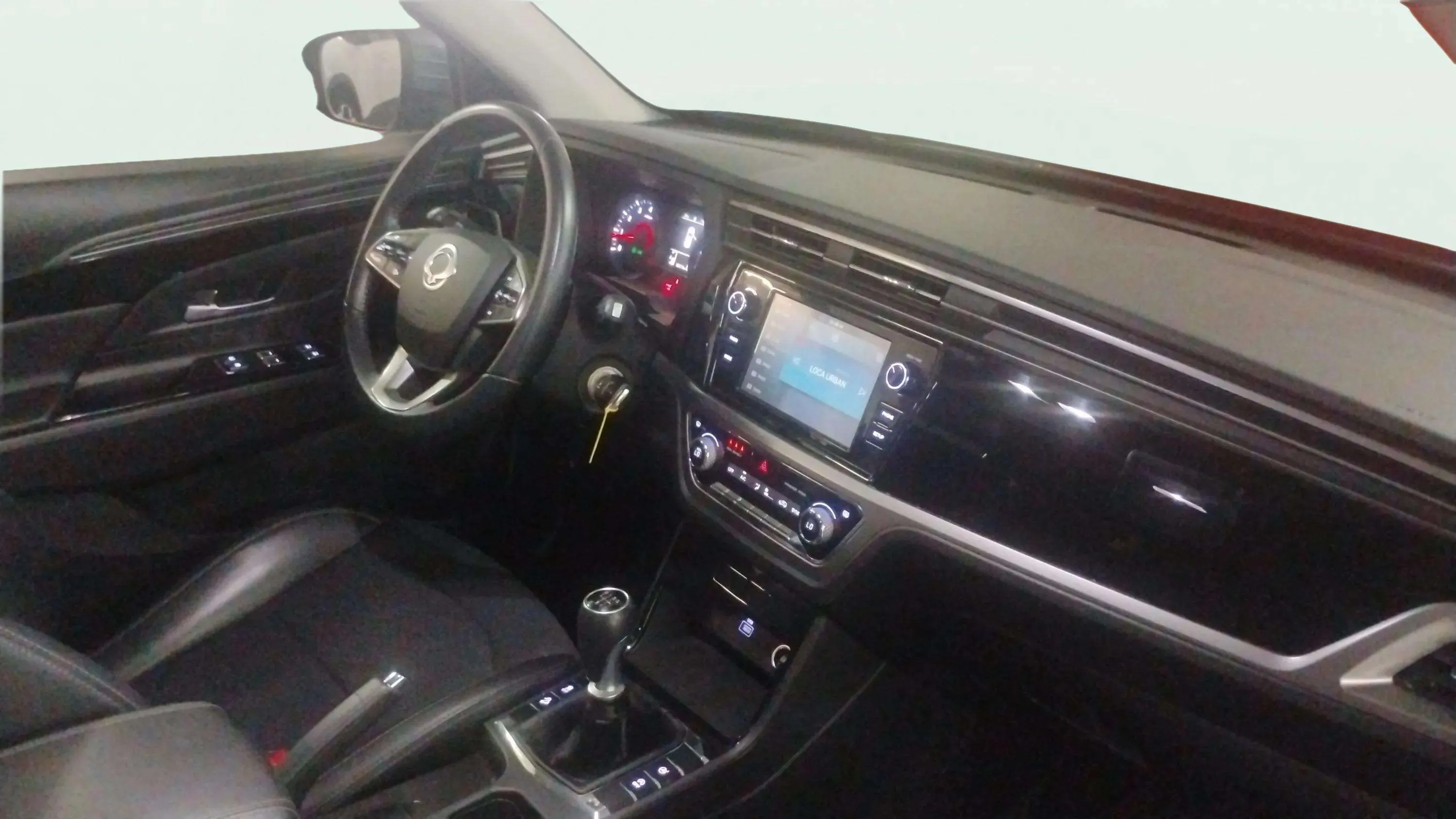 SsangYong Korando G15T LP Urban Plus - foto 18