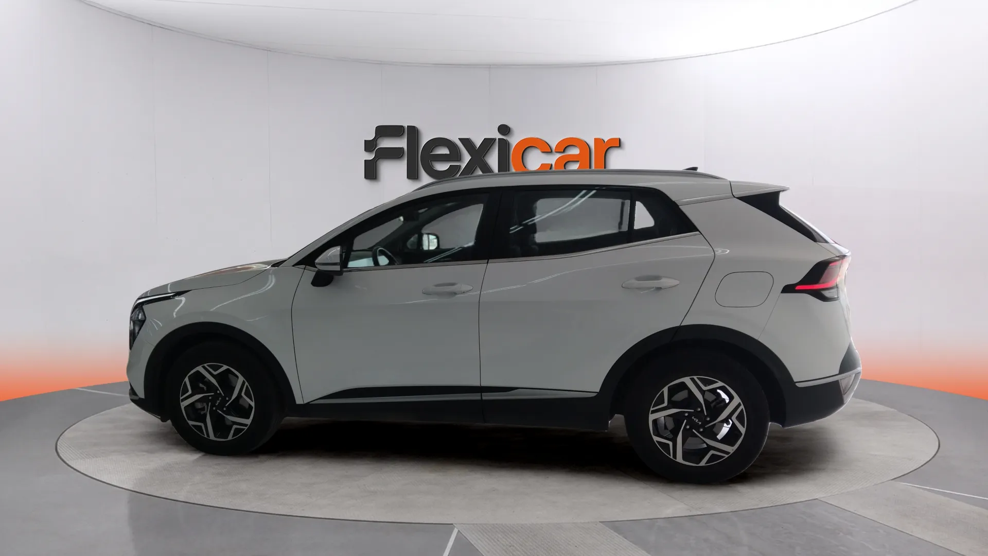 Kia Sportage 1.6 T-GDi Concept 4x2 - foto 5