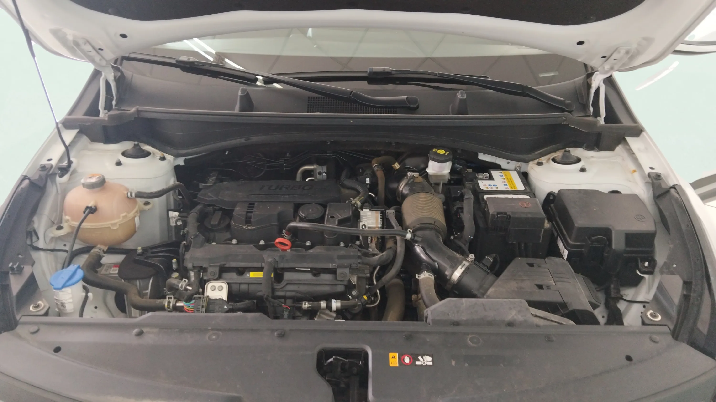 Kia Sportage 1.6 T-GDi Concept 4x2 - foto 15