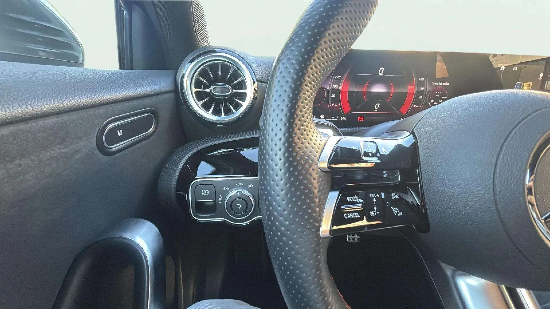 Mercedes-Benz Clase A A 180 - foto 13