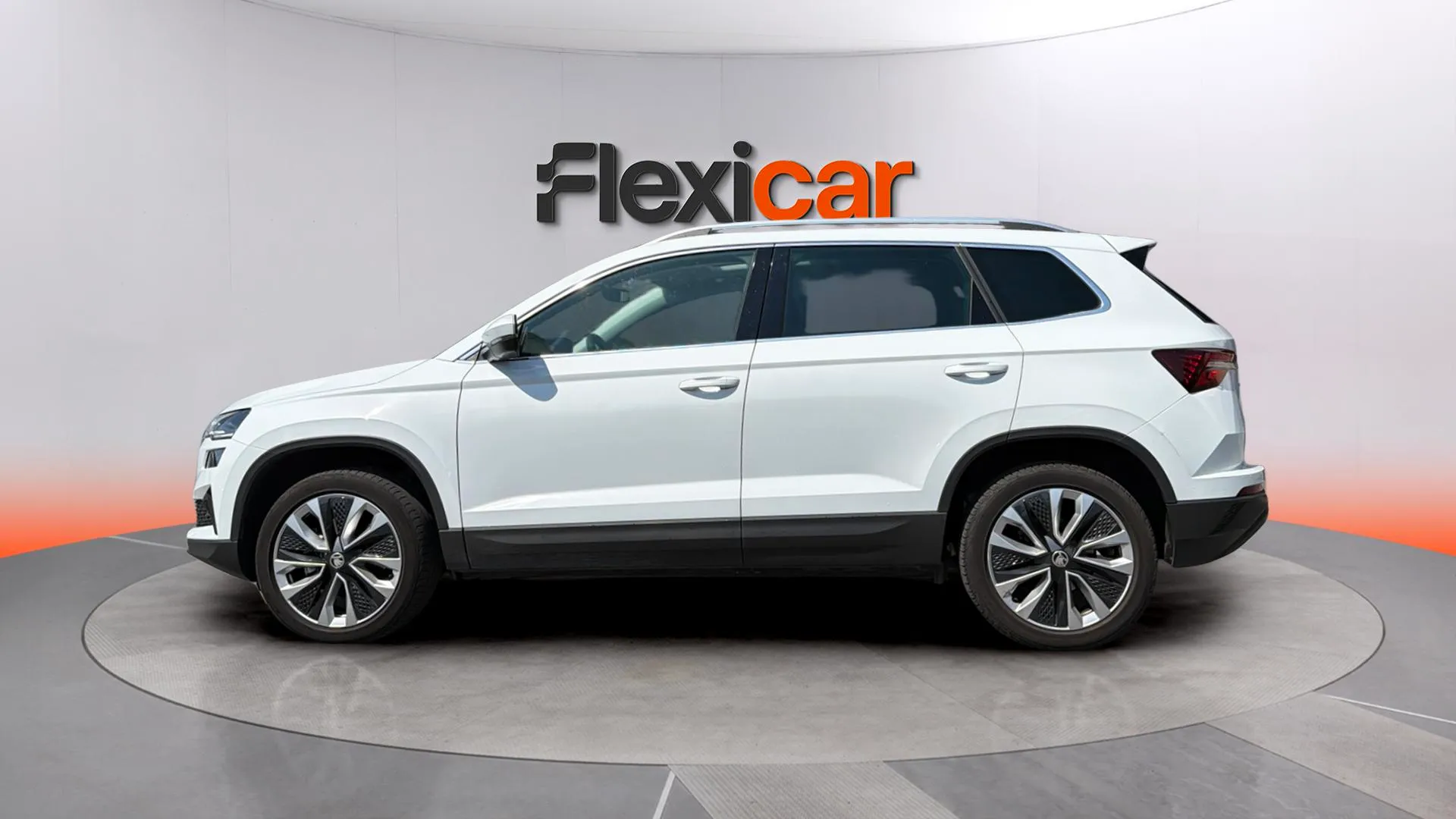 Škoda Karoq 1.5 TSI DSG ACT Ambition - foto 4