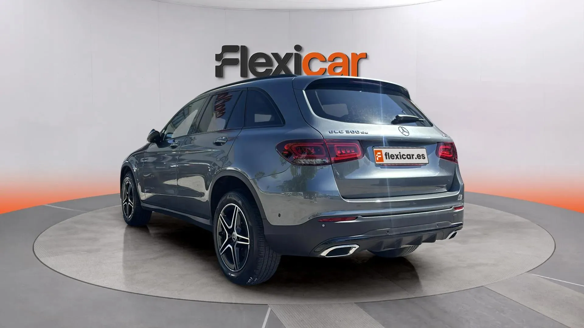 Mercedes-Benz GLC 300 de 4MATIC - foto 5