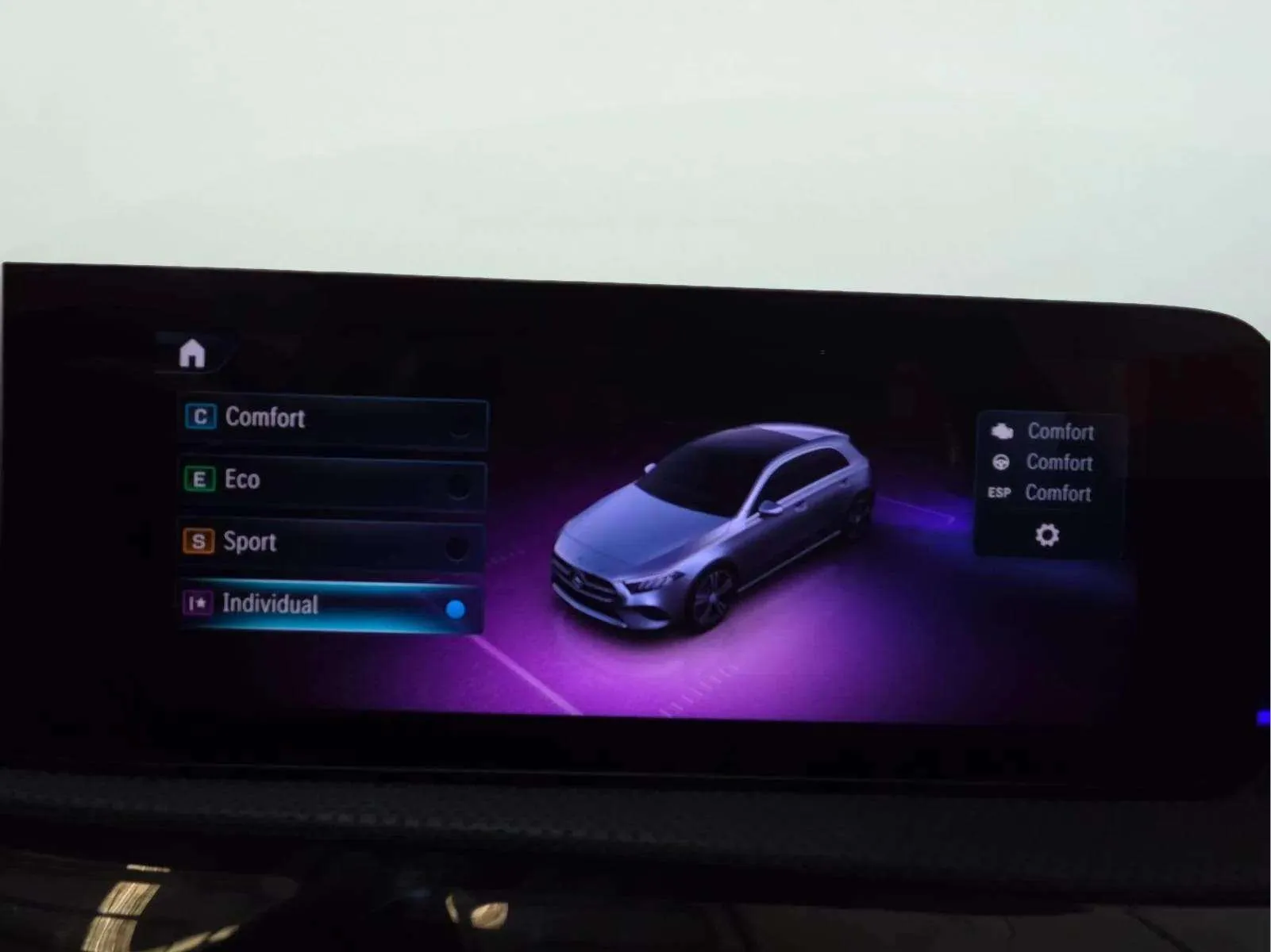 Mercedes-Benz Clase A A 180 d - foto 20