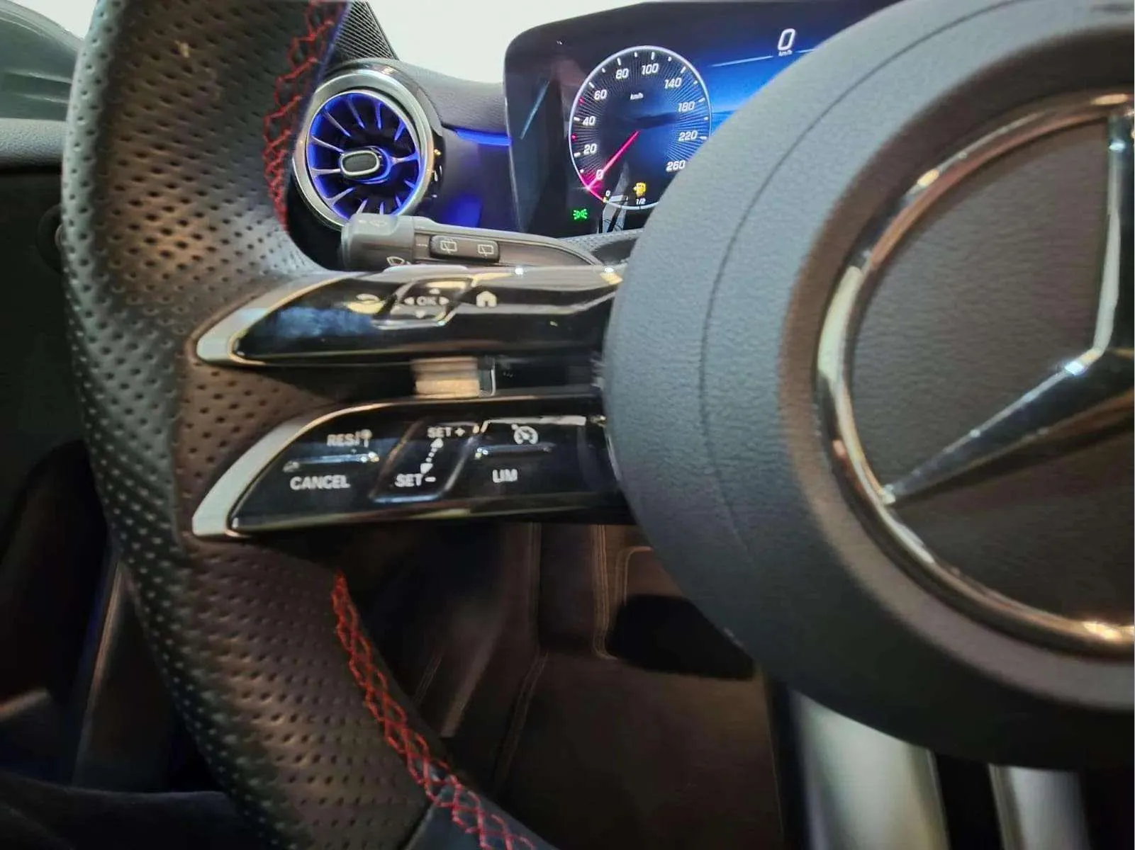 Mercedes-Benz Clase A A 180 d - foto 16