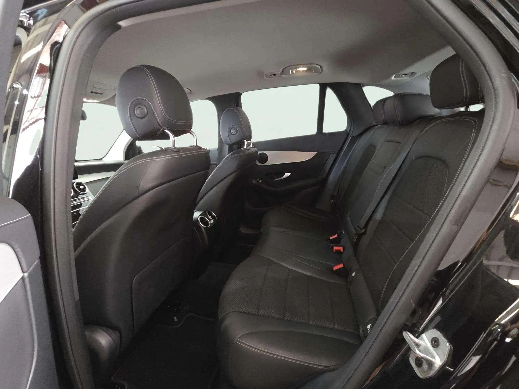 Mercedes-Benz GLC 200 d 4MATIC - foto 14