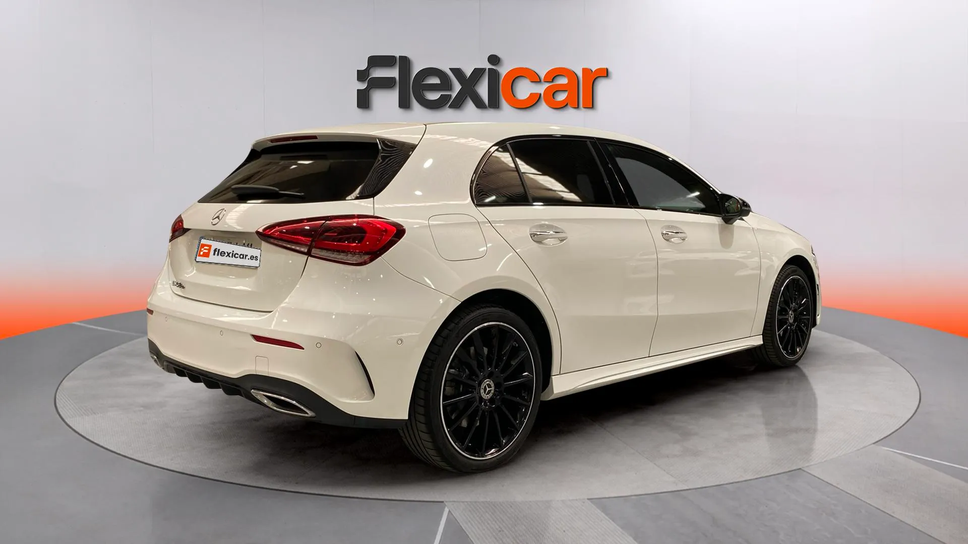 Mercedes-Benz Clase A A 250 e - foto 8