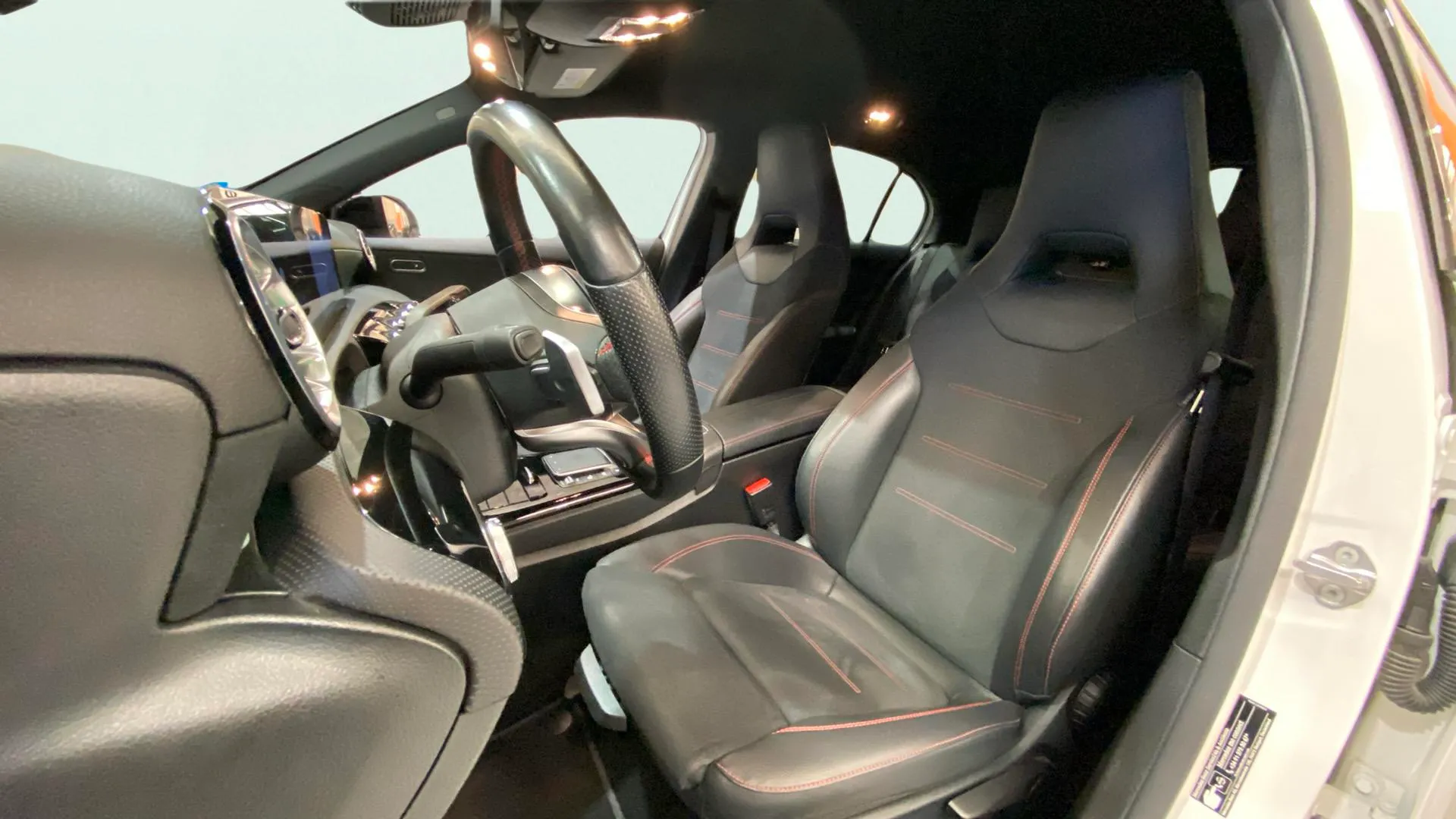 Mercedes-Benz Clase A A 250 e - foto 10