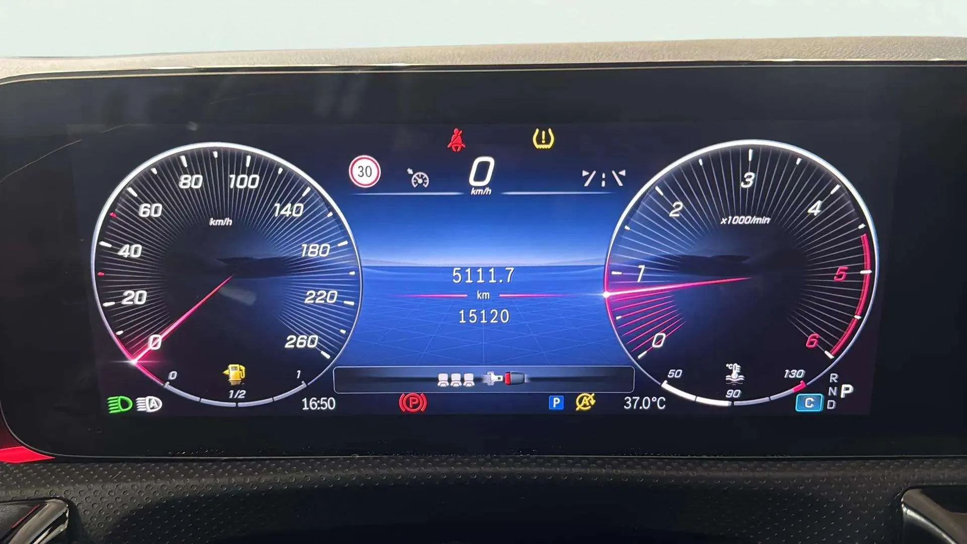 Mercedes-Benz Clase A A 180 d - foto 9