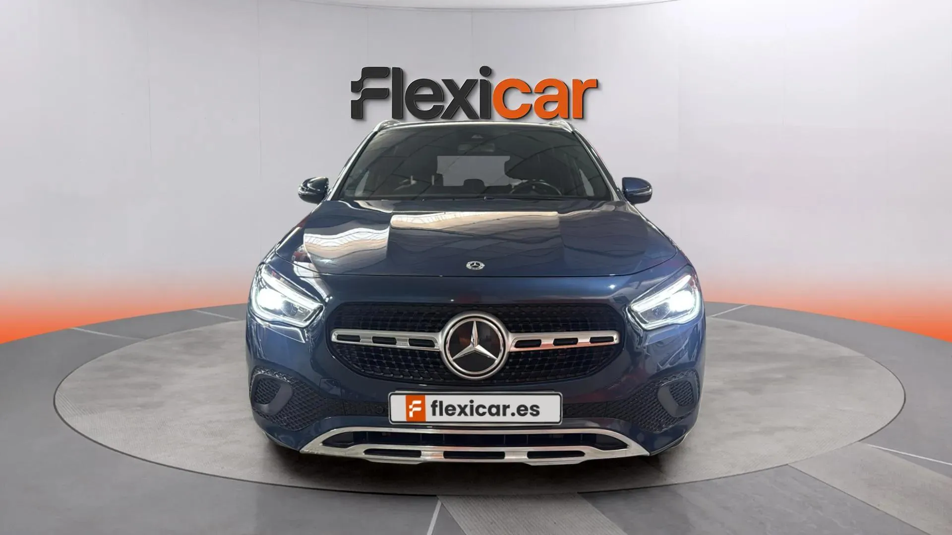 Mercedes-Benz GLA 200 D - foto 2