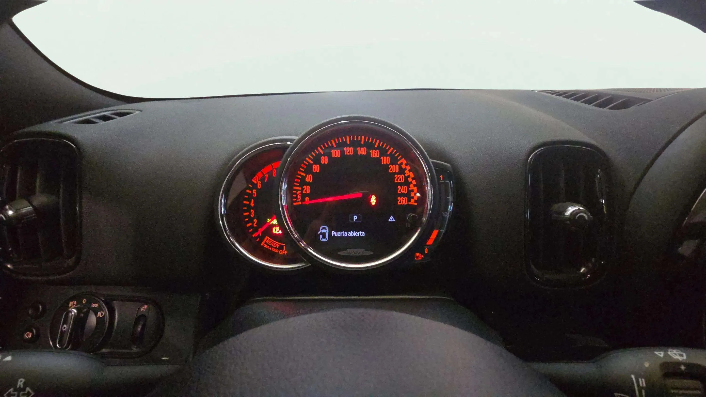 MINI Countryman John Cooper Works ALL4 - foto 9