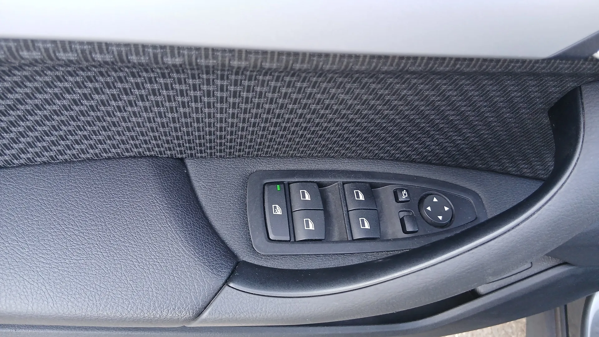 BMW X1 sDrive18i - foto 11