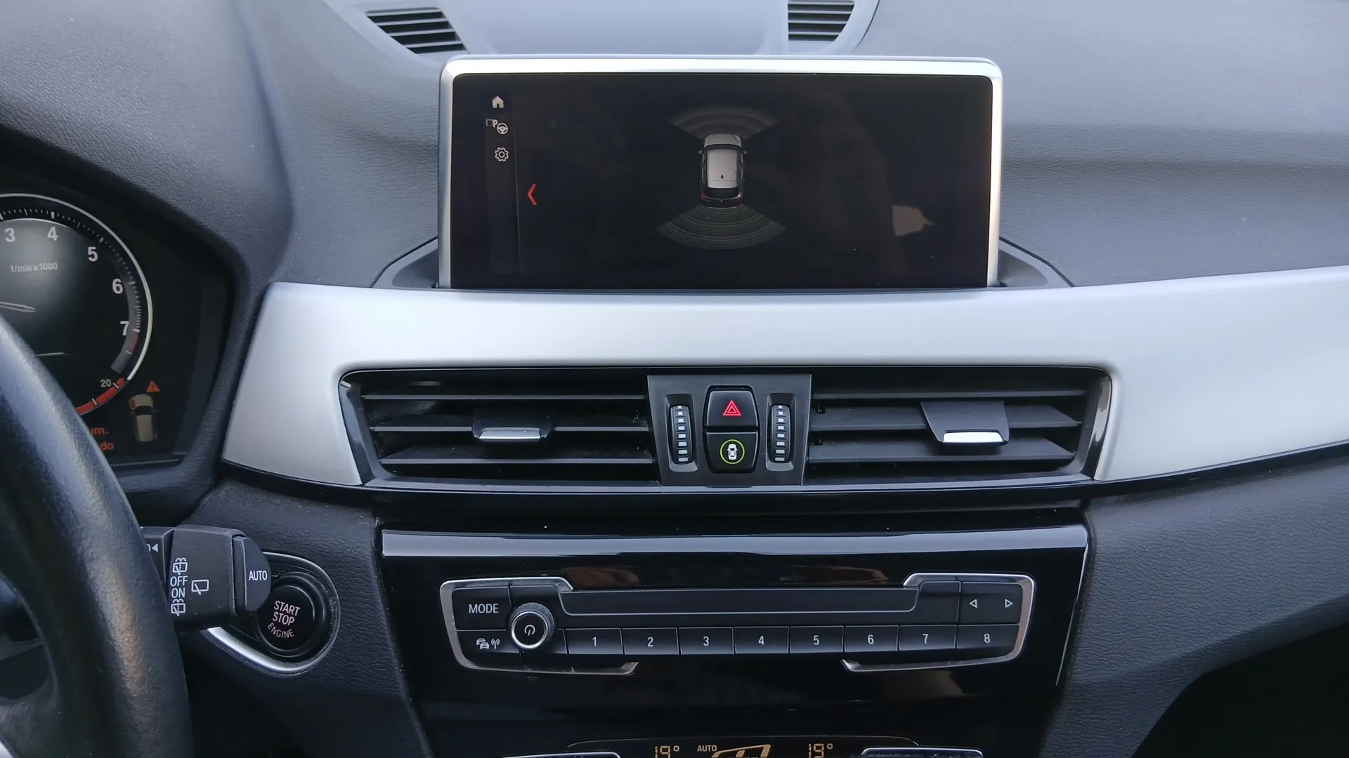 BMW X1 sDrive18i - foto 18