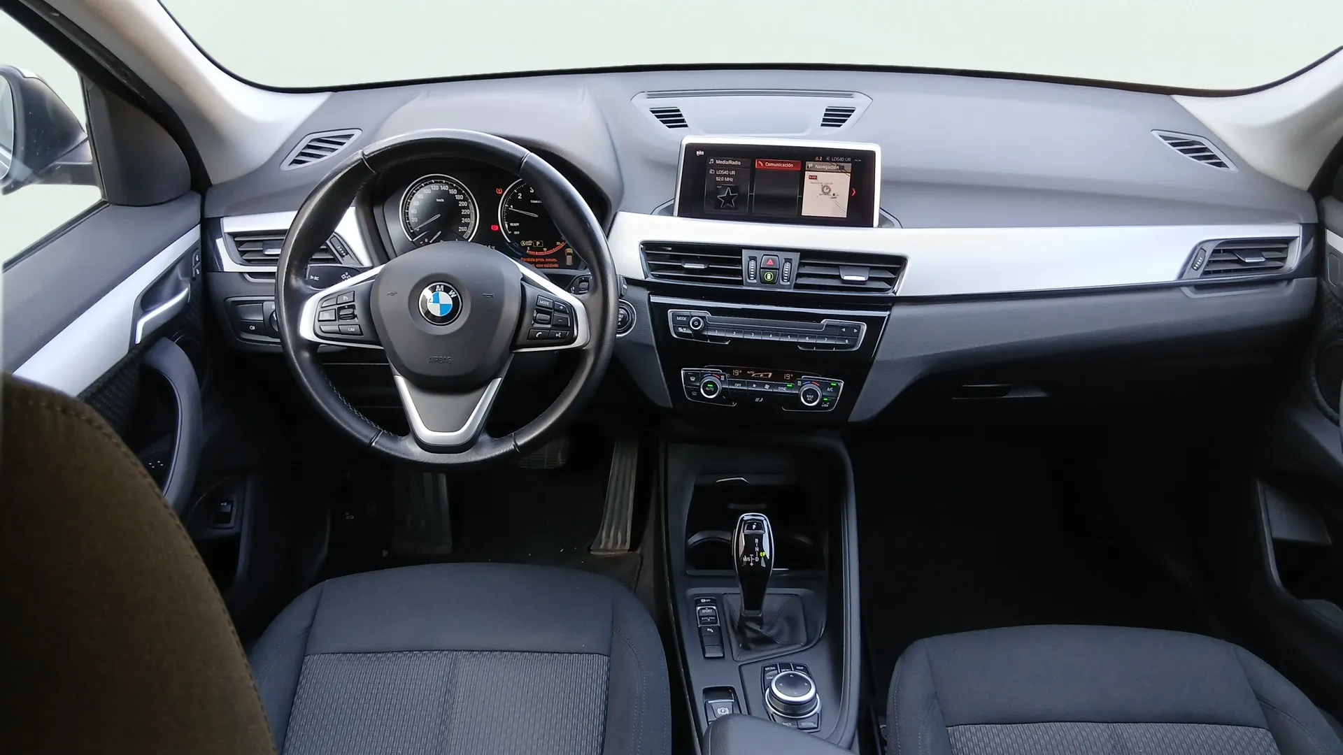 BMW X1 sDrive18i - foto 6