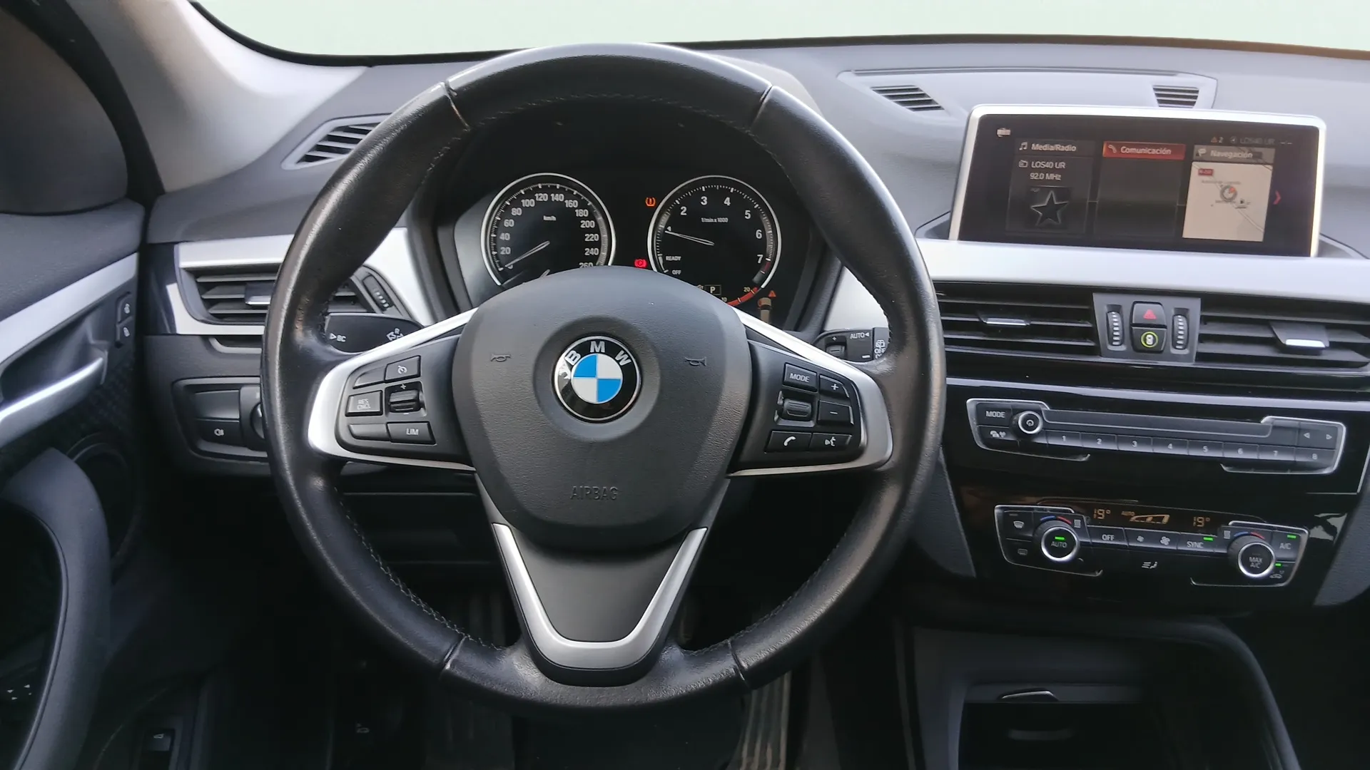 BMW X1 sDrive18i - foto 8