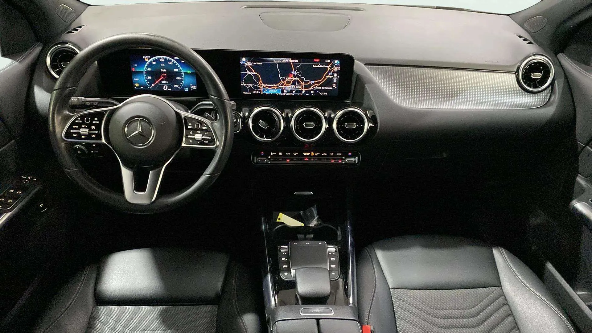 Mercedes-Benz GLA 200 D - foto 11