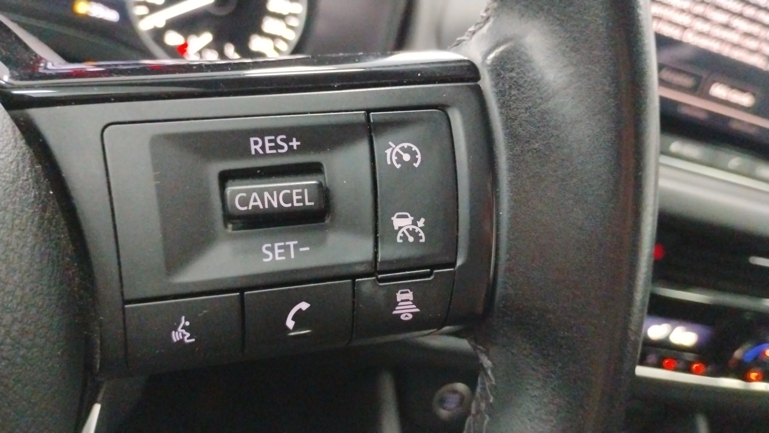 Nissan Qashqai DIG-T mHEV 4x2 Acenta - foto 19