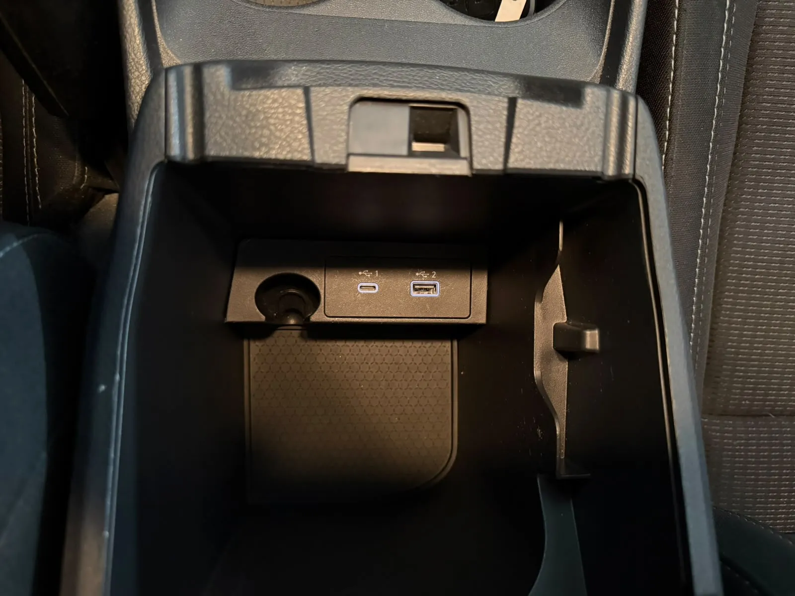 Nissan Qashqai DIG-T mHEV 4x2 Acenta - foto 19