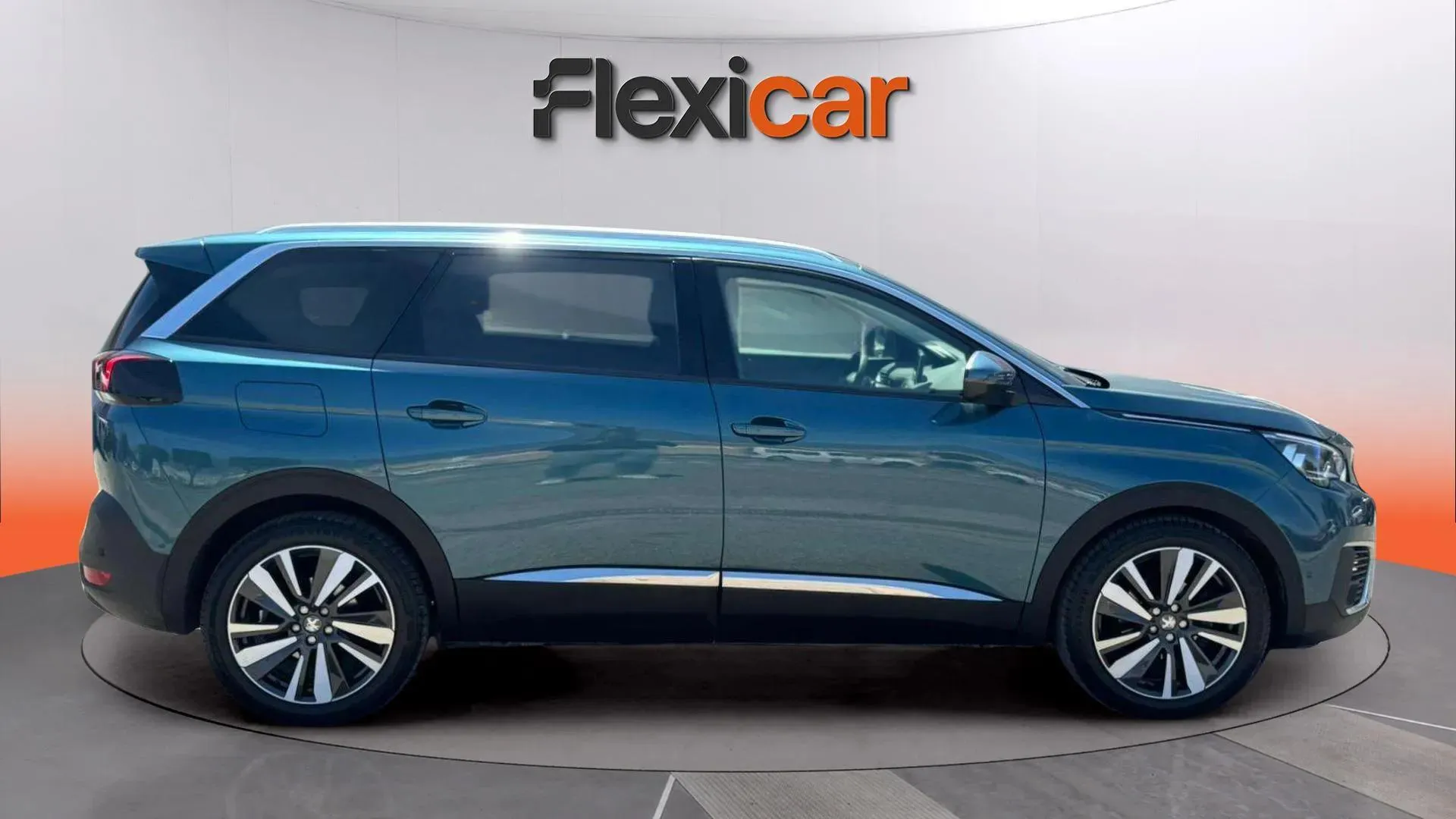 Peugeot 5008 Active 1.2L PureTech (130) EAT8 - foto 3