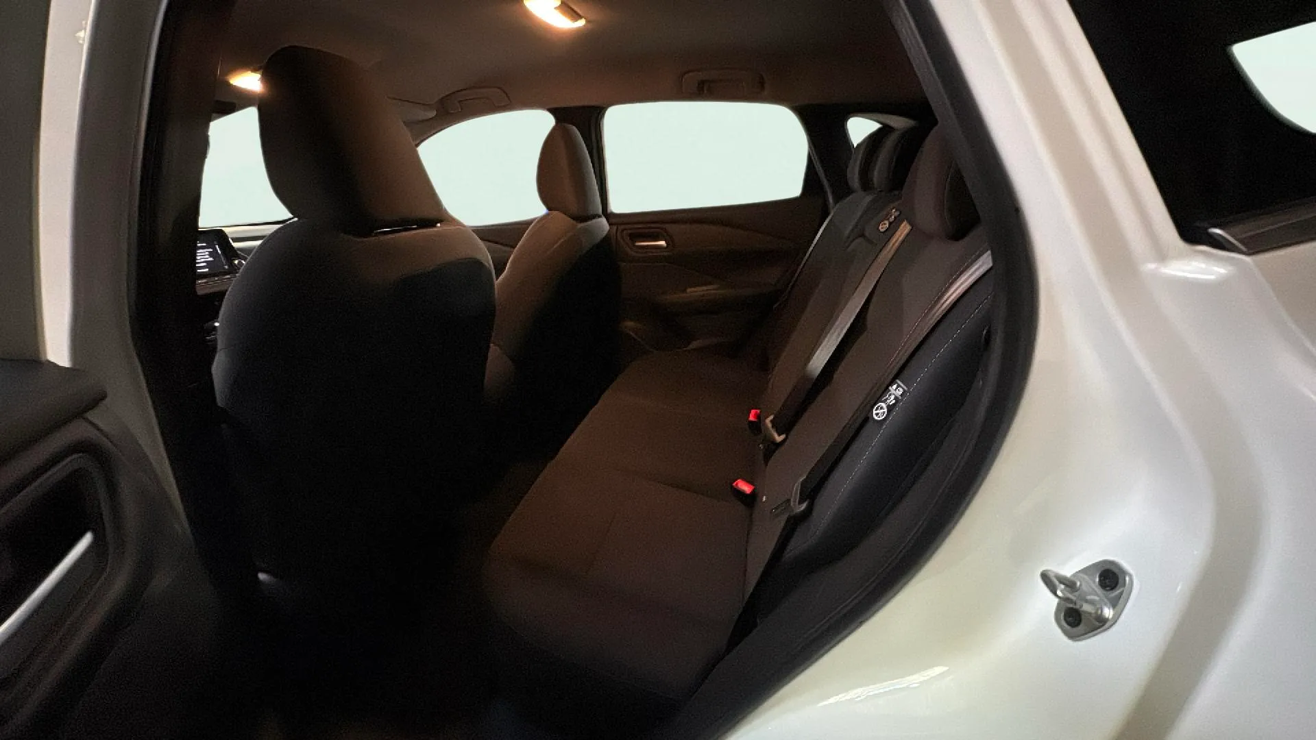 Nissan Qashqai DIG-T mHEV 4x2 Acenta - foto 23