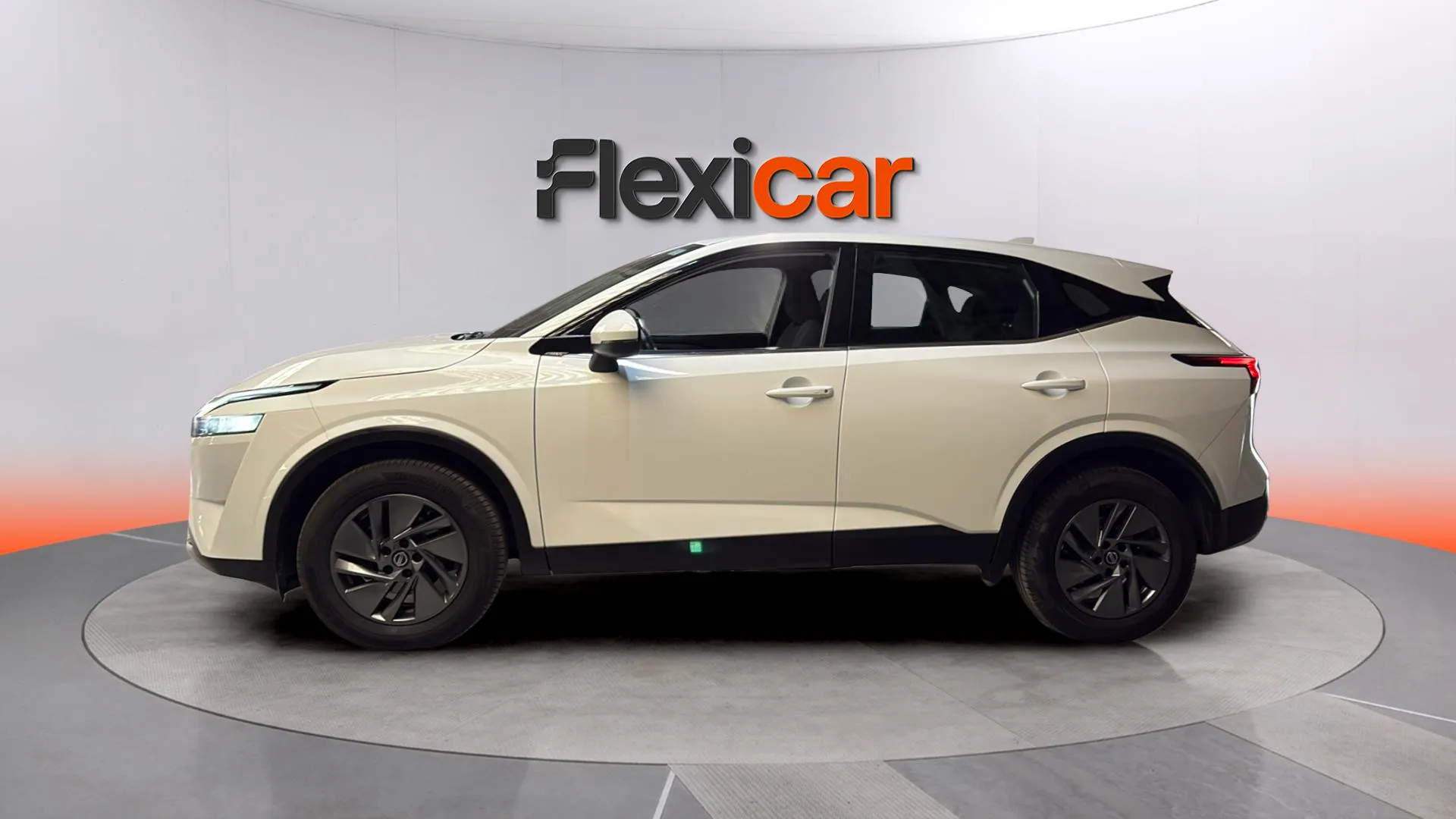 Nissan Qashqai DIG-T mHEV 4x2 Acenta - foto 5