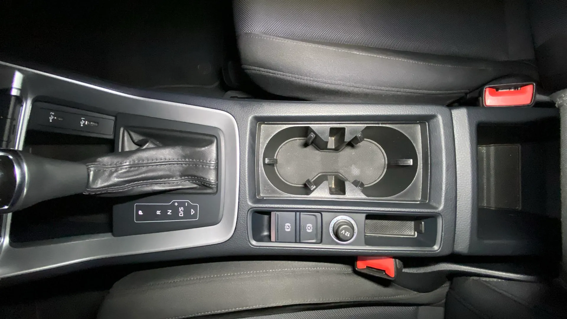 Audi Q3 35 TDI S tronic - foto 12