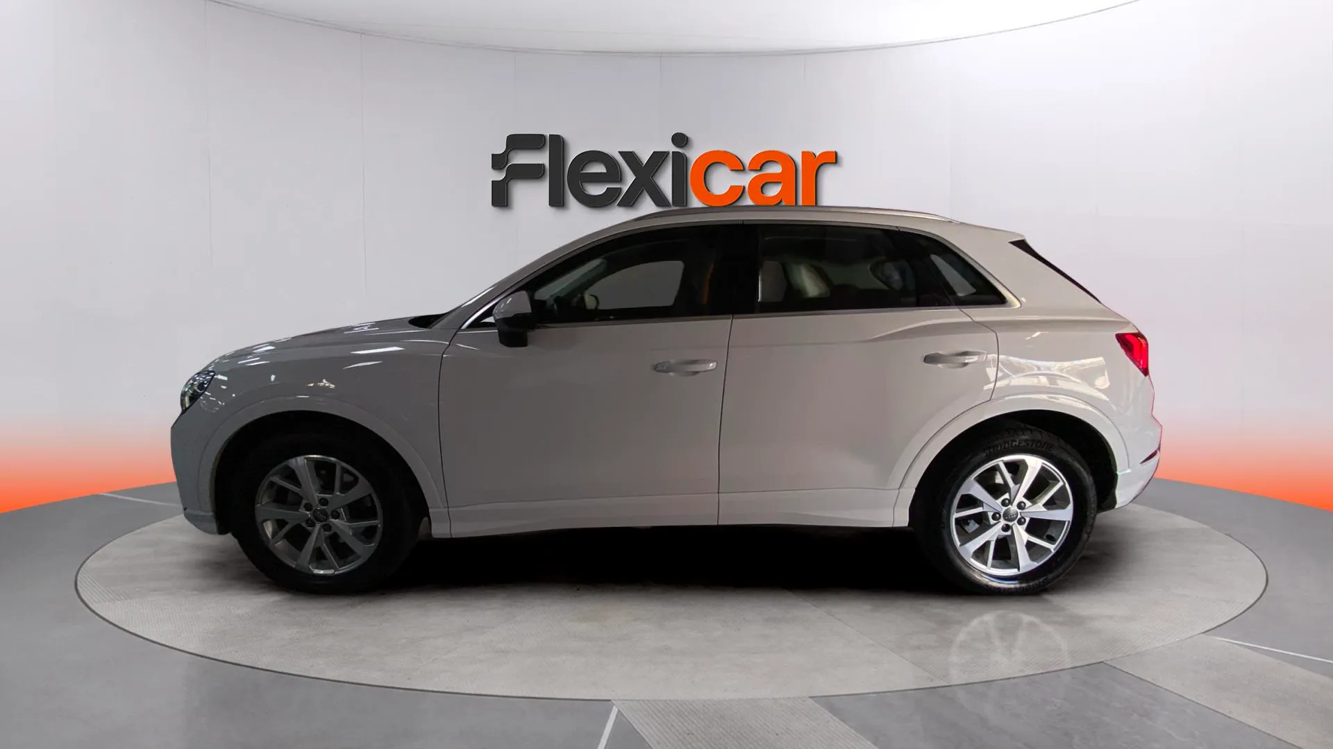 Audi Q3 35 TDI S tronic - foto 4
