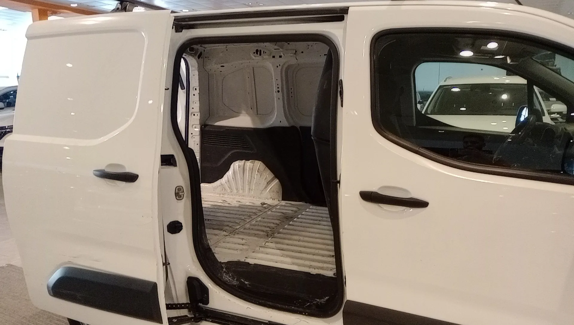Toyota Proace City 1.5D GX 650kg Media - foto 16