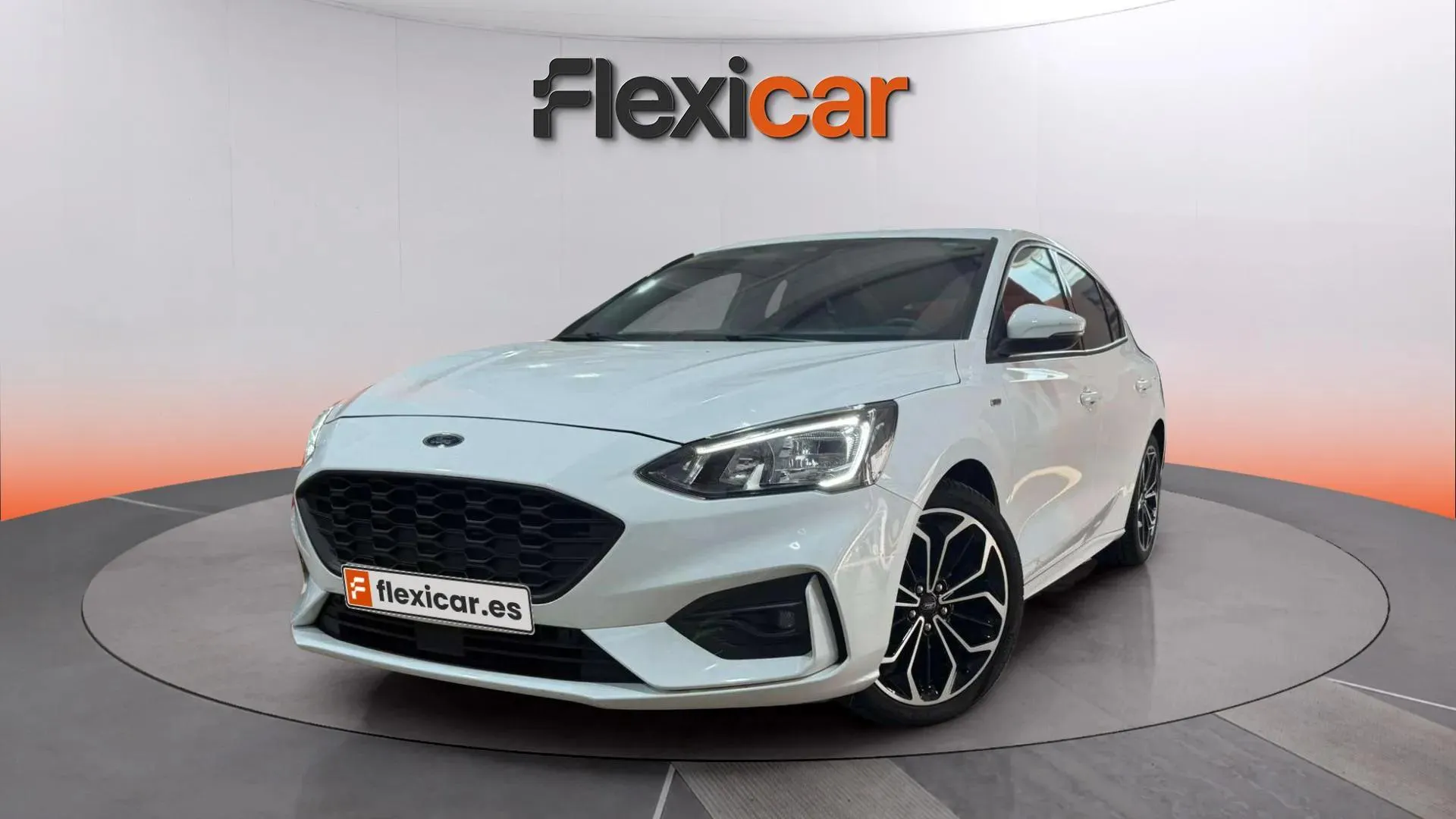 Ford Focus 1.0 EcoBoost MHEV ST-Line - foto 3
