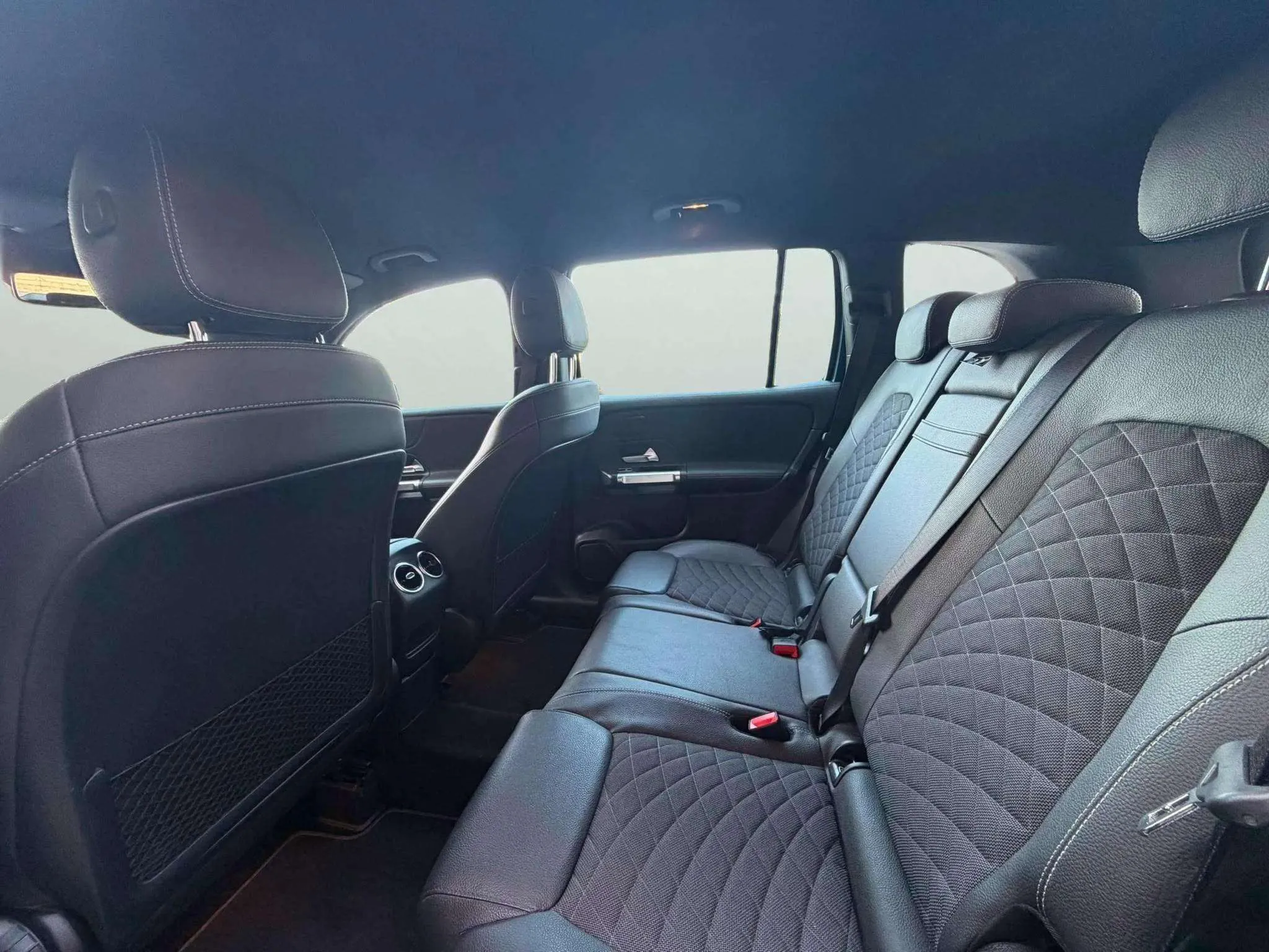 Mercedes-Benz GLB 2.0 GLB 200 D DCT - foto 13
