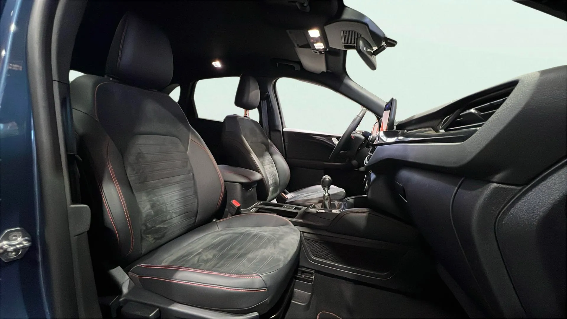 Ford Kuga ST-Line 1.5T EcoBoost - foto 13