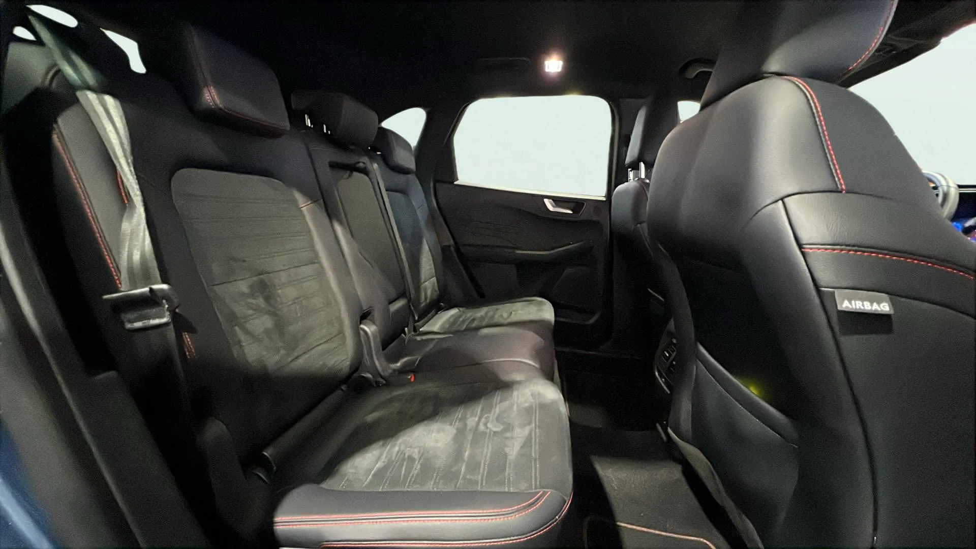 Ford Kuga ST-Line 1.5T EcoBoost - foto 14