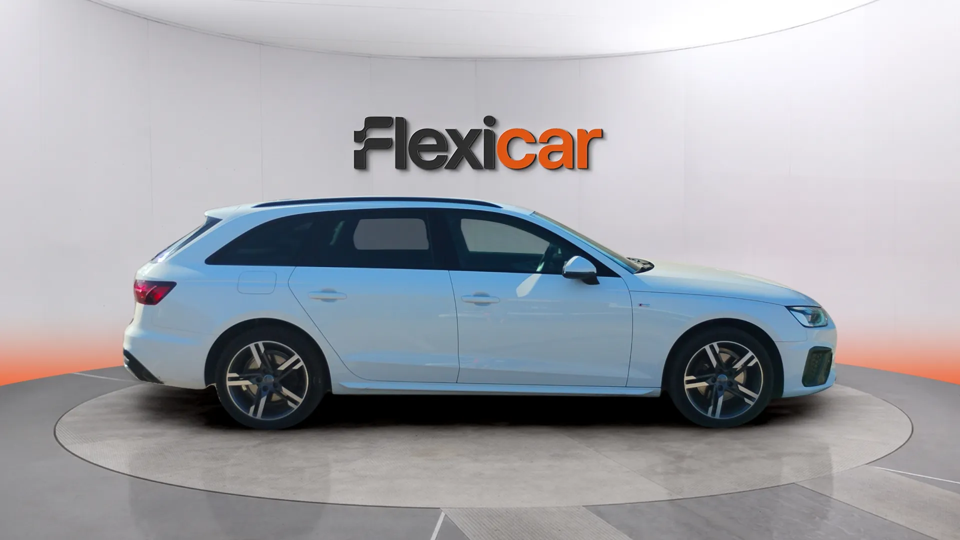 Audi A4 Avant S line 35 TDI S tronic - foto 8
