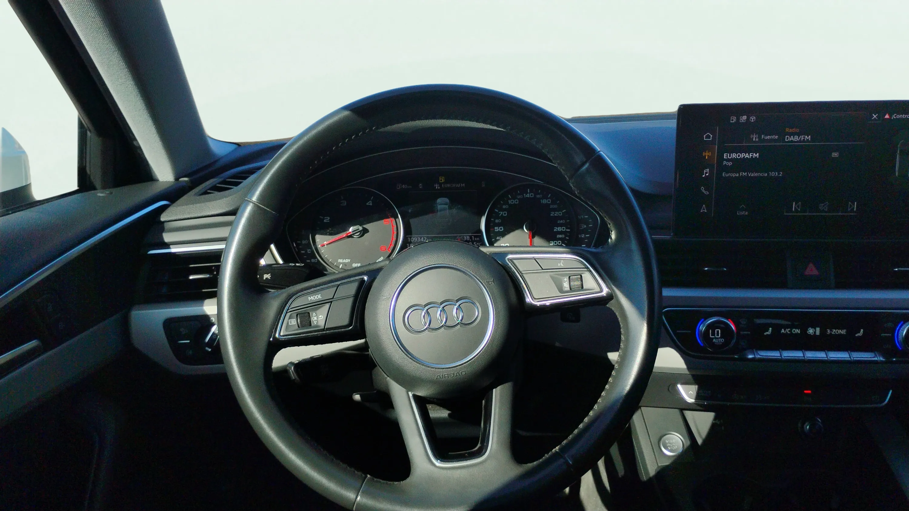 Audi A4 Avant S line 35 TDI S tronic - foto 11